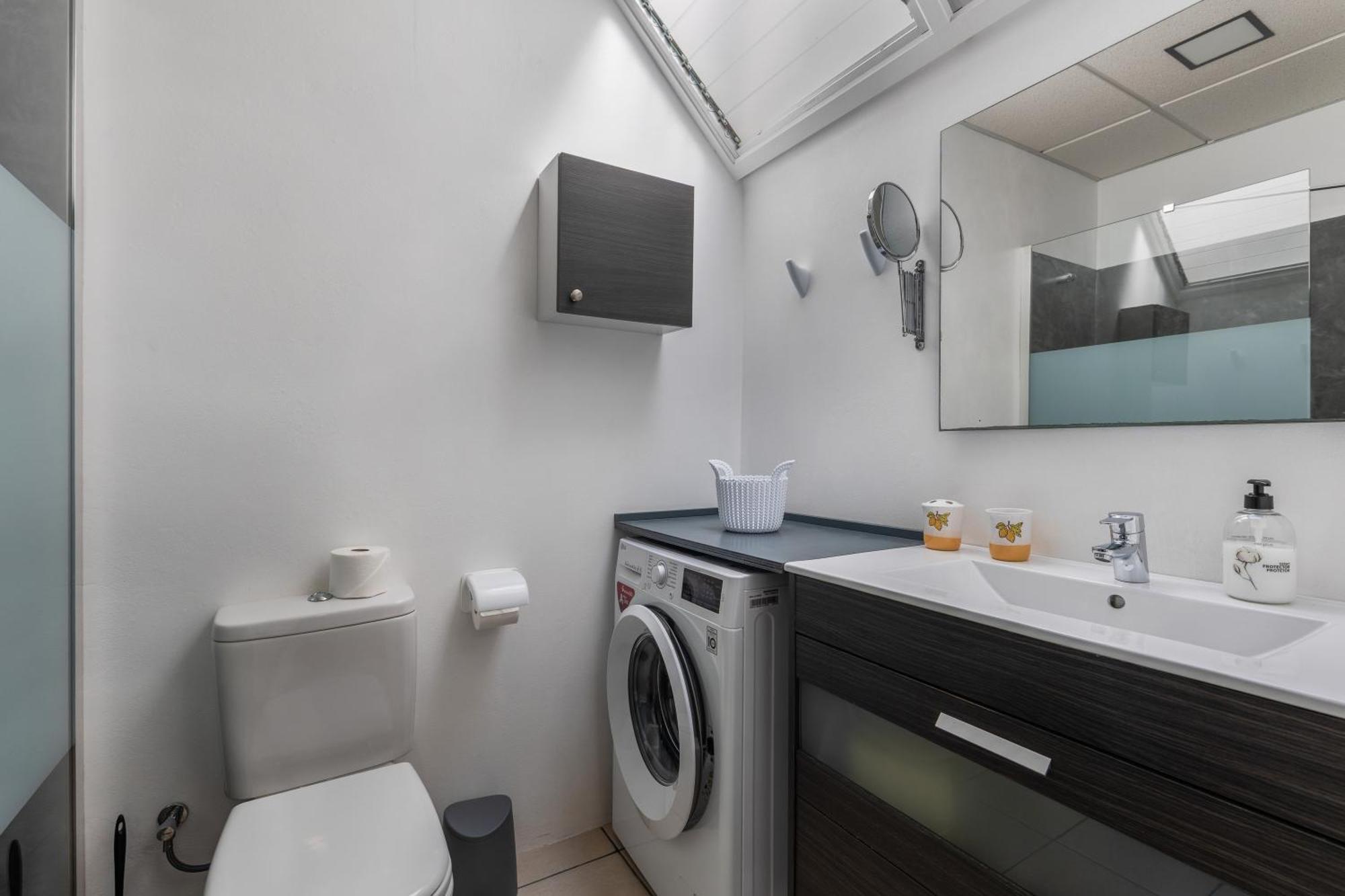 Apartamento Rose Cala Blanca (Menorca) Buitenkant foto